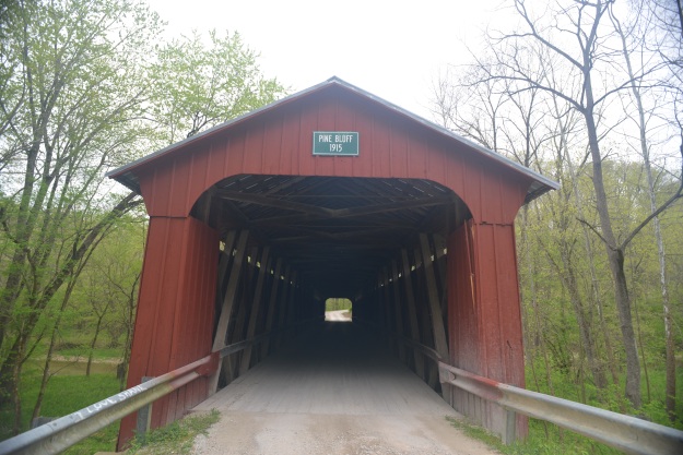 photo of red covered bridge in western indiana